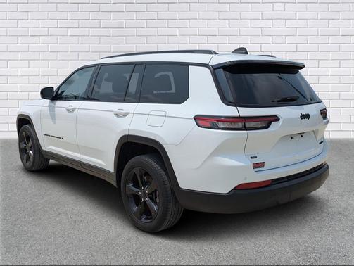 Bright White Clearcoat 2023 Jeep Grand Cherokee L Limited
