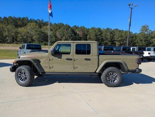 2025 Jeep Gladiator Mojave X