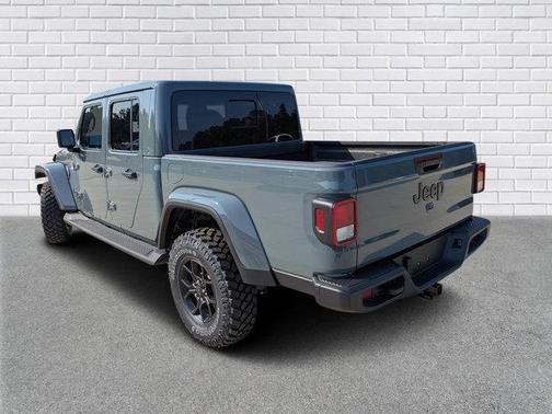 2025 Jeep Gladiator High Tide