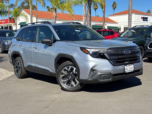 2025 Subaru Forester Premium