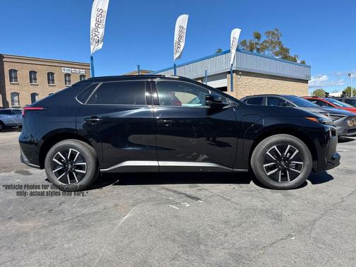 Astro Black Mica 2026 Subaru Solterra Premium