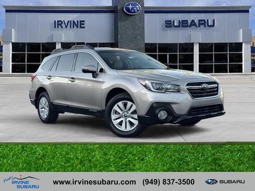 Tungsten Metallic 2019 Subaru Outback 2.5i Premium