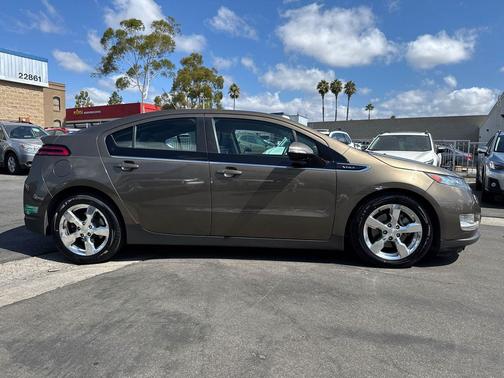 2014 Chevrolet Volt Base
