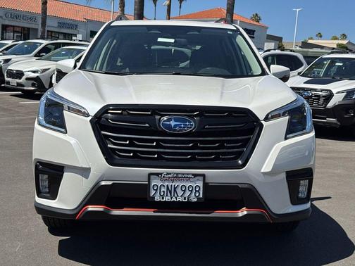 Crystal White Pearl 2023 Subaru Forester Sport