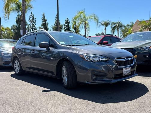 2018 Subaru Impreza 2.0i Premium