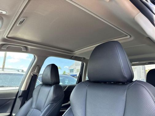 Magnetite Gray Metallic 2024 Subaru Forester Limited