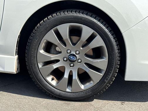 Crystal White Pearl 2015 Subaru Impreza 2.0i Sport Premium