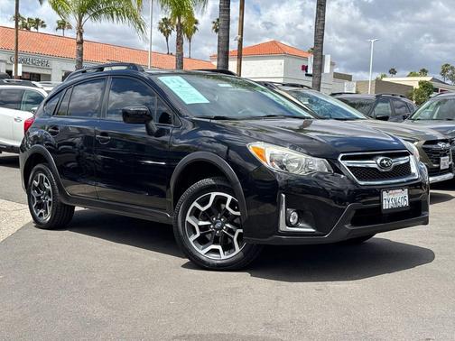Crystal Black Silica 2017 Subaru Crosstrek 2.0i Premium