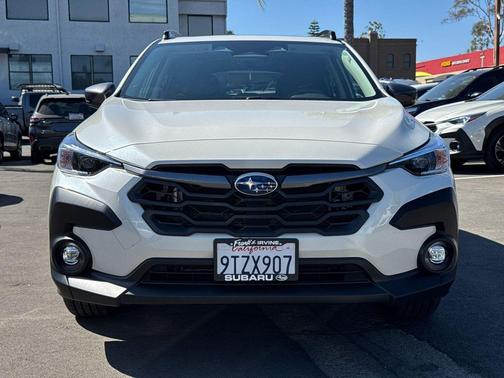 Crystal White Pearl 2025 Subaru Crosstrek Premium