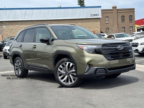 Autumn Green Metallic 2026 Subaru Forester Hybrid Touring