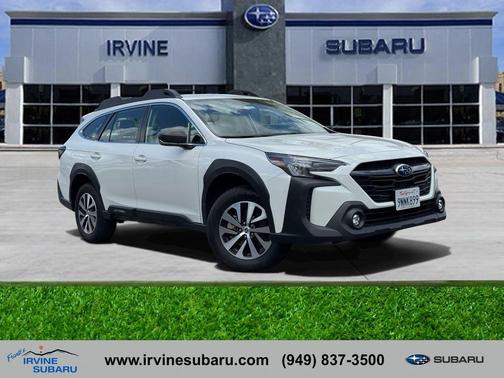 Crystal White Pearl 2025 Subaru Outback Base