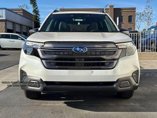Crystal White Pearl 2026 Subaru Forester Premium