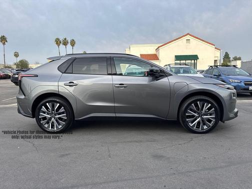 2026 Subaru Solterra Limited