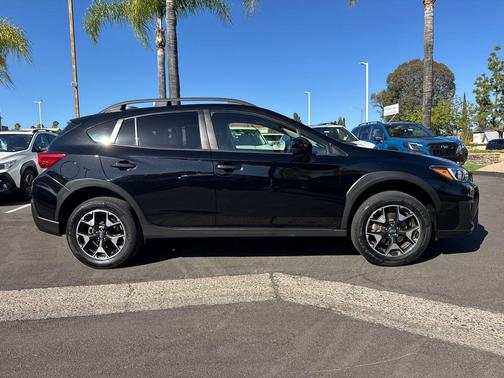 Crystal Black Silica 2019 Subaru Crosstrek 2.0i Premium