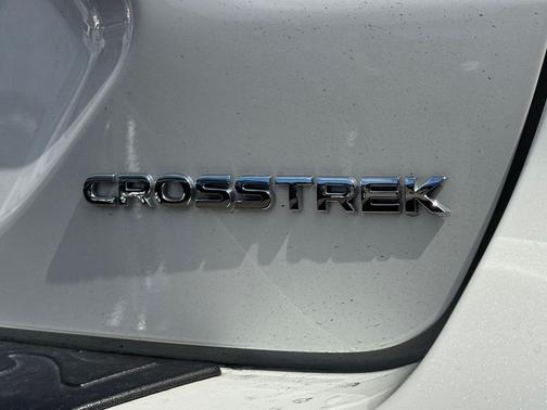 Crystal White Pearl 2024 Subaru Crosstrek Limited