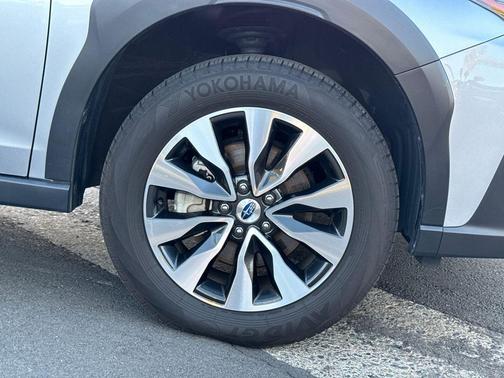 2023 Subaru Outback Touring XT