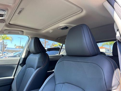 Ice Silver Metallic 2024 Subaru Crosstrek Limited