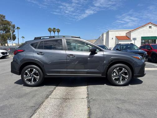 Magnetite Gray Metallic 2025 Subaru Crosstrek Premium