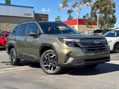 2025 Subaru Forester Hybrid Premium