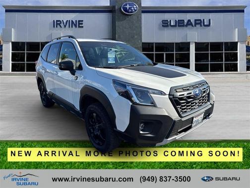 Crystal White Pearl 2024 Subaru Forester Wilderness
