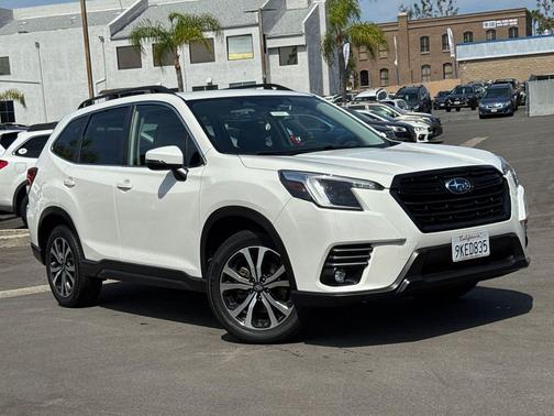 Crystal White Pearl 2024 Subaru Forester Limited