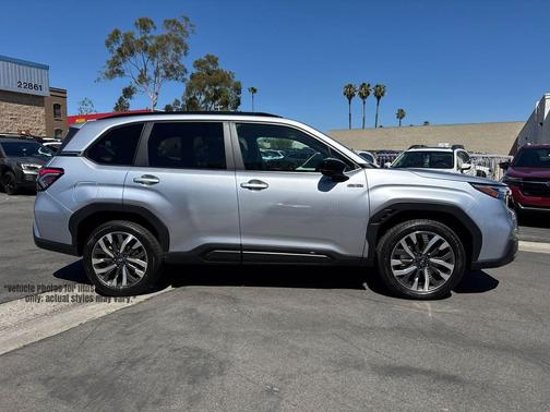 Ice Silver Metallic 2026 Subaru Forester Hybrid Touring