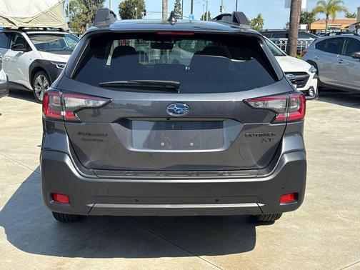 2025 Subaru Outback Onyx Edition XT
