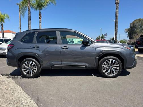 Magnetite Gray Metallic 2026 Subaru Forester Hybrid Touring