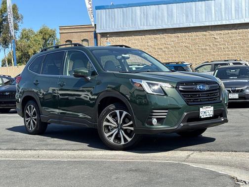 Cascade Green Silica 2022 Subaru Forester Limited