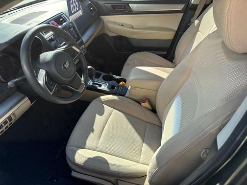 2018 Subaru Outback 2.5i