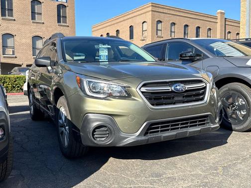 2018 Subaru Outback 2.5i
