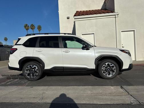 Crystal White Pearl 2026 Subaru Forester Premium