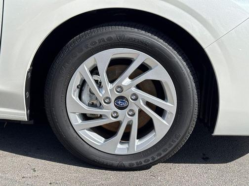 2025 Subaru Impreza Base