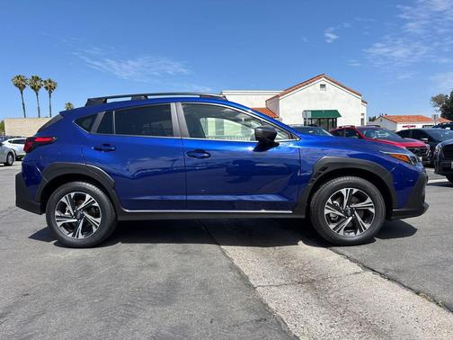 Sapphire Blue Pearl 2025 Subaru Crosstrek Premium