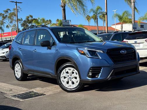 2023 Subaru Forester Base