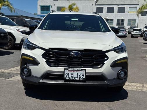 Crystal White Pearl 2025 Subaru Crosstrek Sport