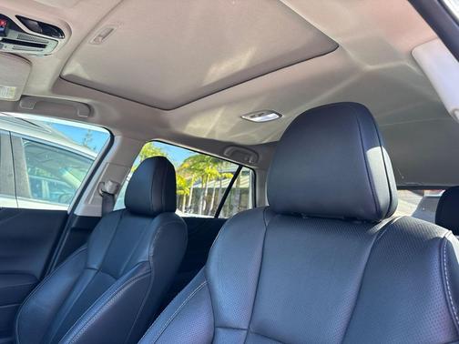 Crystal White Pearl 2024 Subaru Outback Touring XT