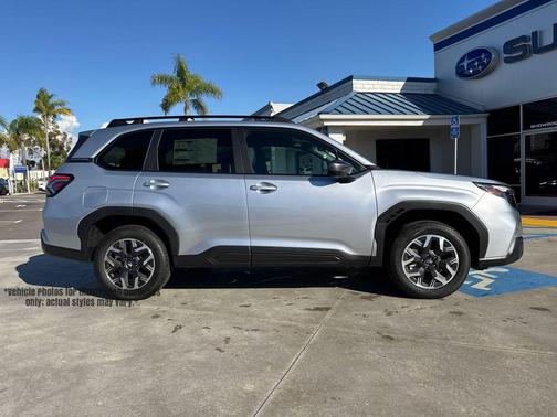 Ice Silver Metallic 2026 Subaru Forester Premium