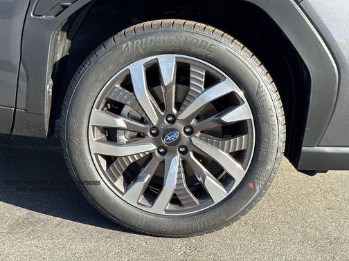 Magnetite Gray Metallic 2026 Subaru Forester Hybrid Touring