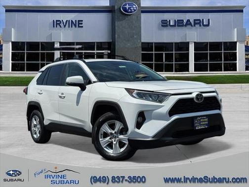2020 Toyota RAV4 XLE