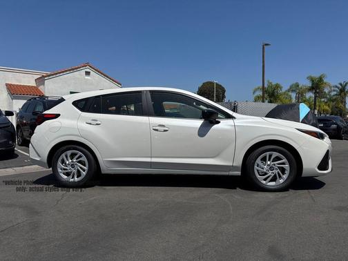 2025 Subaru Impreza Base