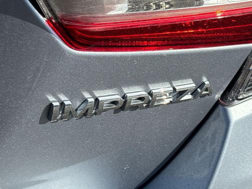 2023 Subaru Impreza Premium