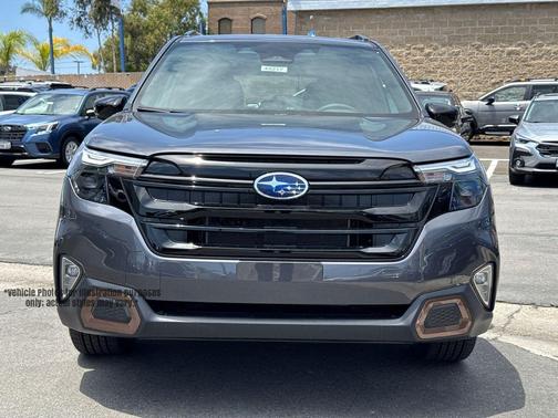 Magnetite Gray Metallic 2026 Subaru Forester Hybrid Sport
