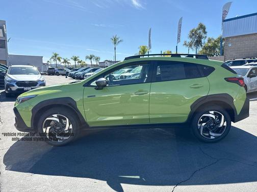 Citron Yellow Pearl 2026 Subaru Crosstrek Hybrid Base
