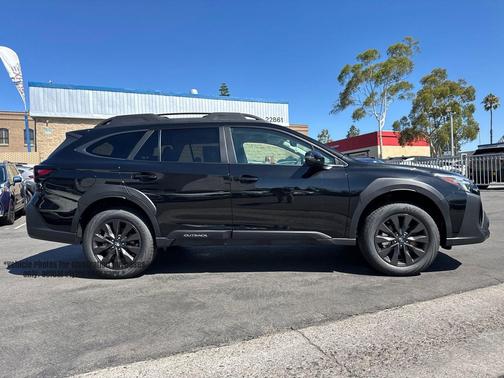 2025 Subaru Outback Onyx Edition