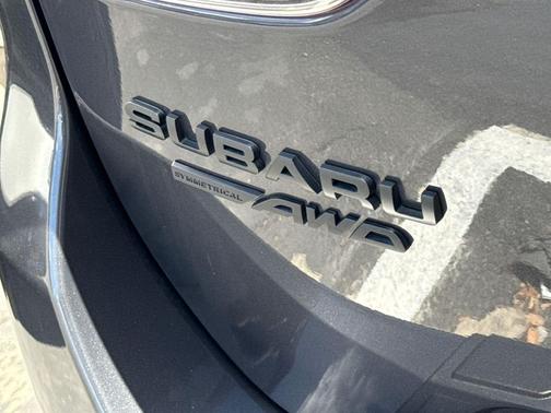 Magnetite Gray Metallic 2024 Subaru Forester Wilderness