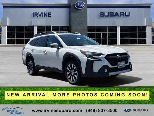 Crystal White Pearl 2023 Subaru Outback Touring XT