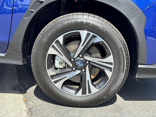 Sapphire Blue Pearl 2025 Subaru Crosstrek Premium
