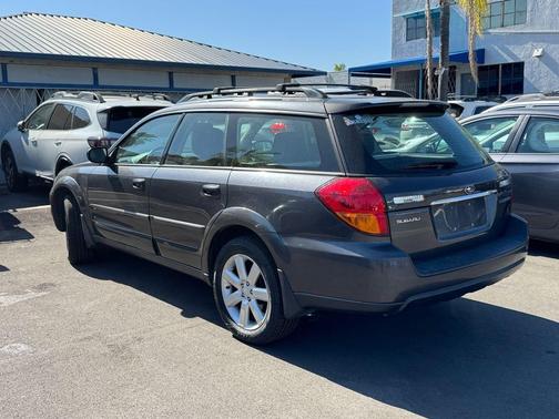 Diamond Gray Metallic 2007 Subaru Outback 2.5 i Limited