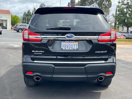2022 Subaru Ascent Premium 8-Passenger